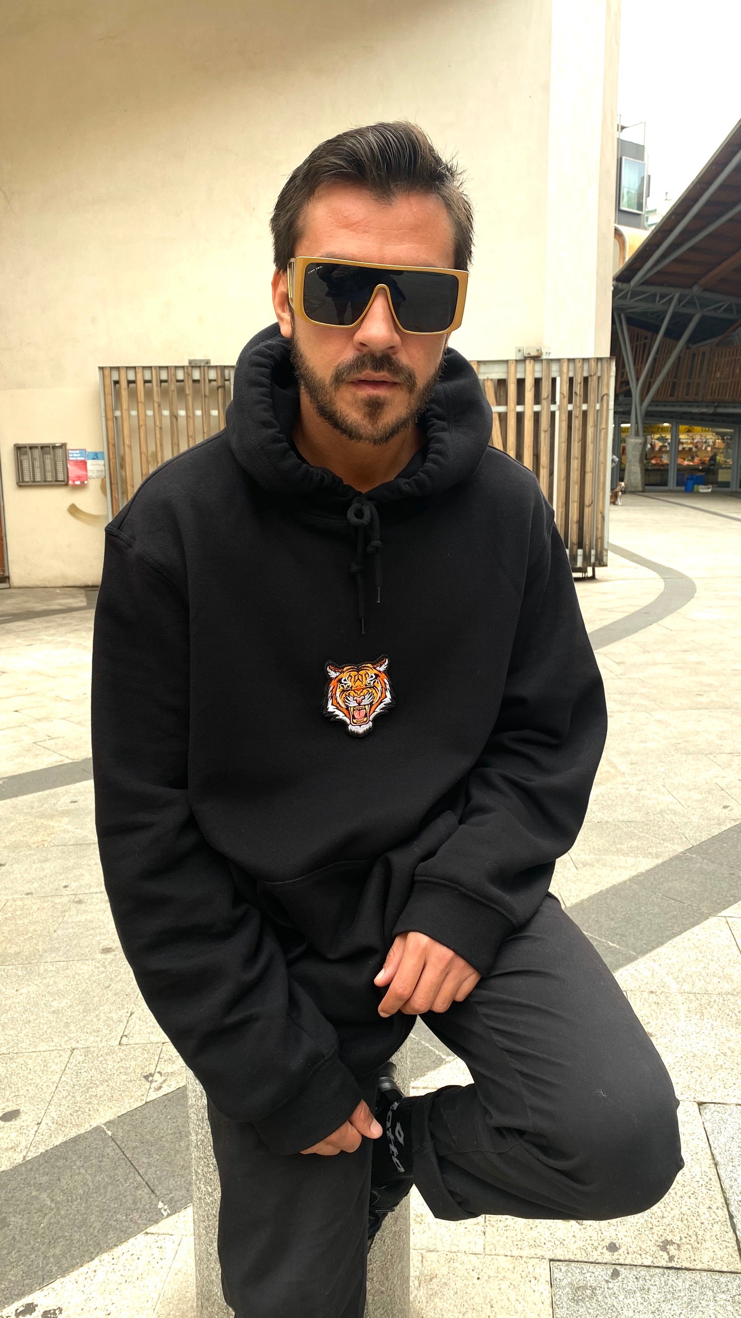 Black Hoodie AW (GENDERLESS) - Tiger Soul Barcelona