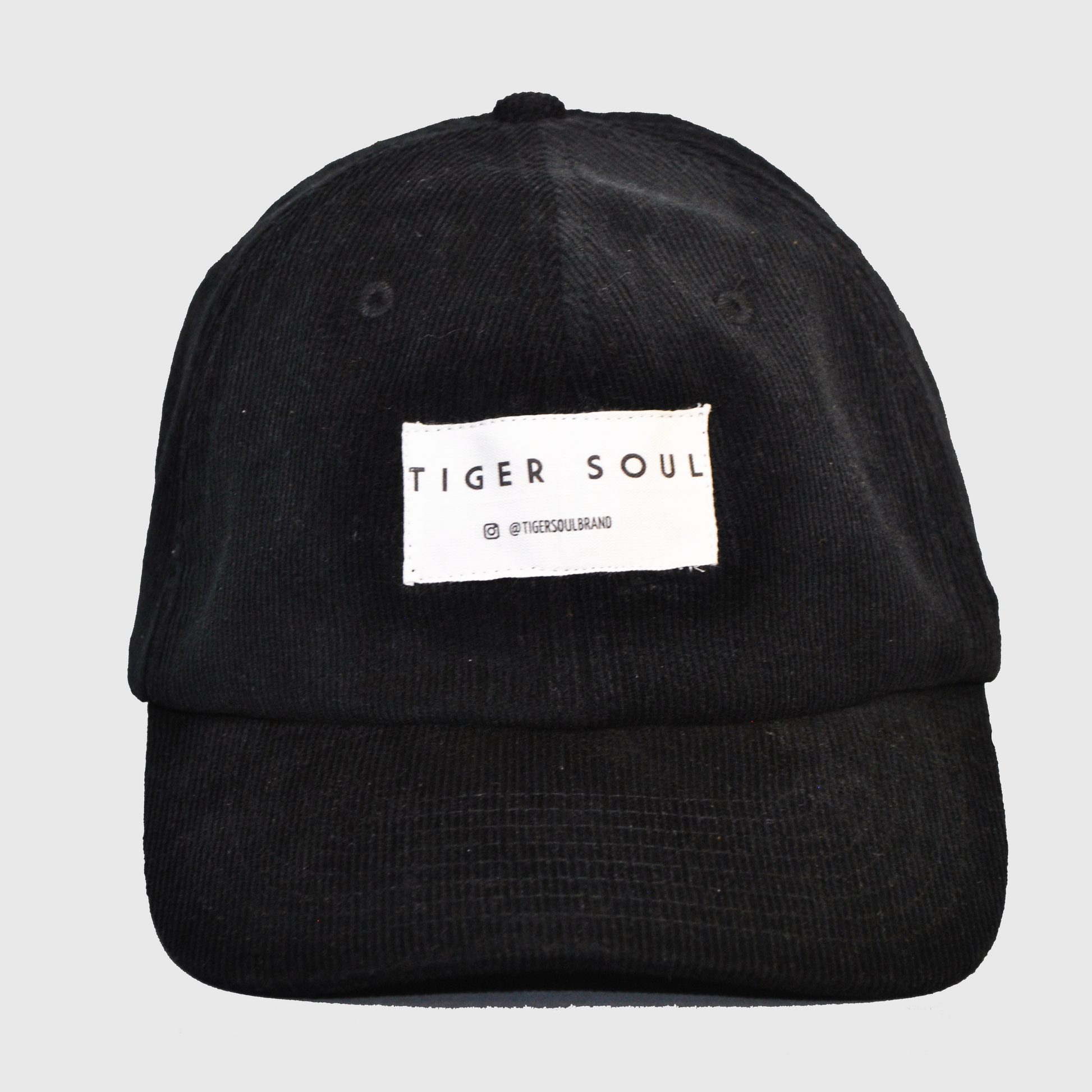 Classic Corduroy Black Cap - Tiger Soul Barcelona